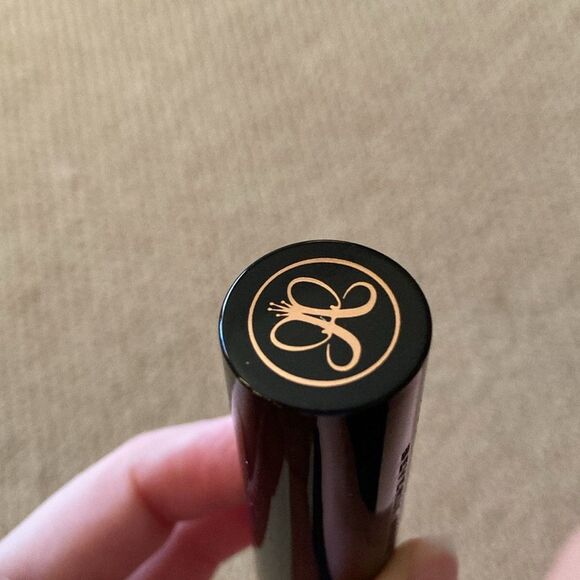 Anastasia Beverly Hills Matte Lipstick Ruby Red Full Size Discontinued Swatched - Picture 8 of 11